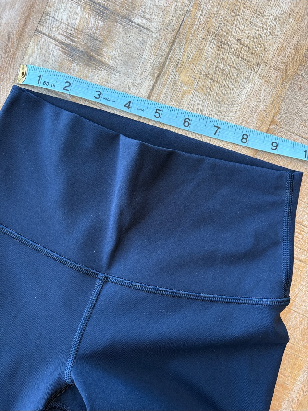 Lululemon Women’s Leggings size 2 - Picture 6 of 8